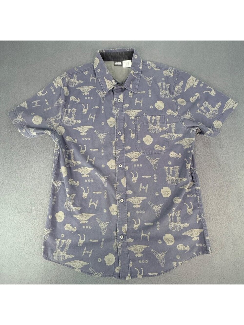 Star Wars Death Star Theme Short Sleeve Grey Button Down Shirt Men's Size Med